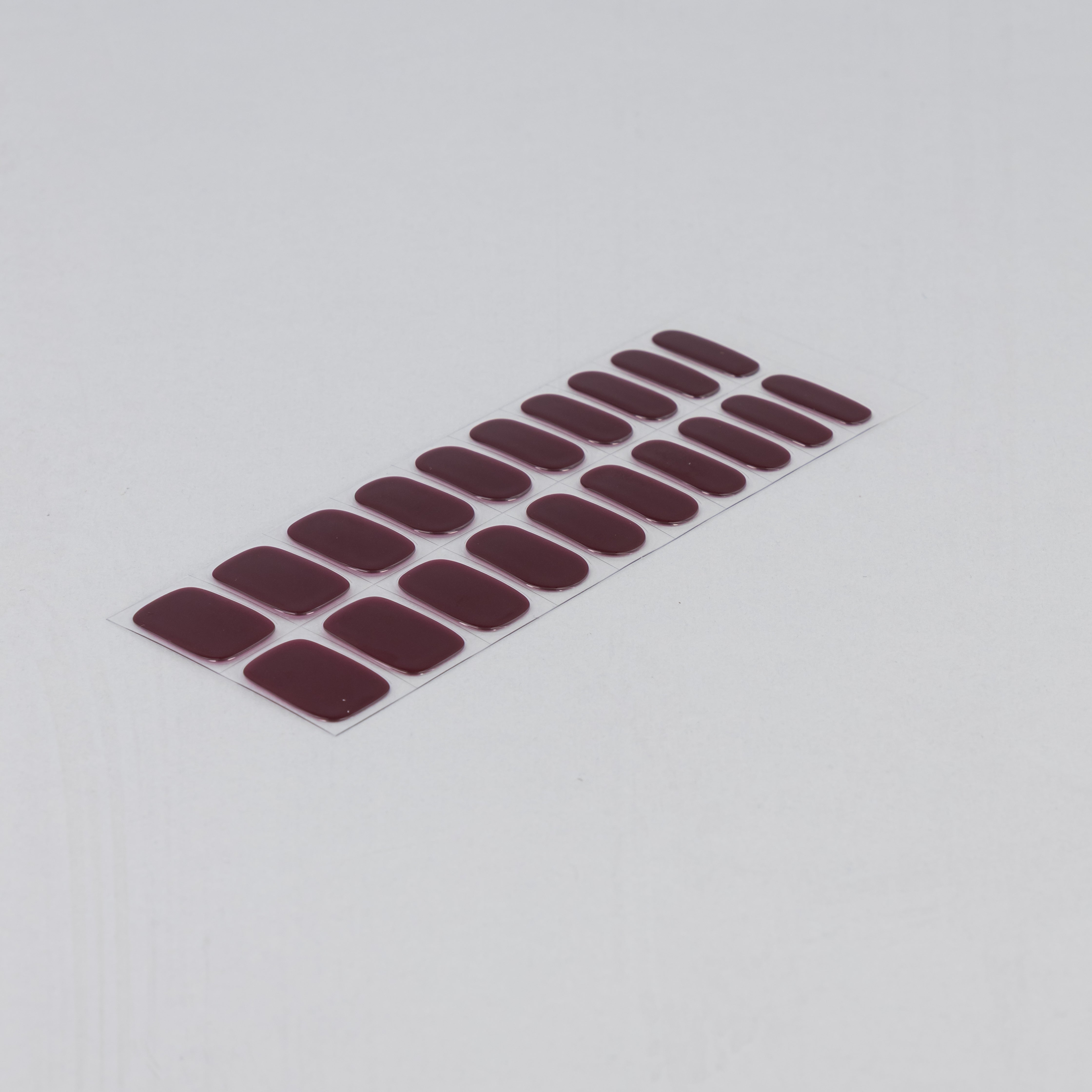 Spiced Plum Semi-cured UV Gel Fingernail wraps
